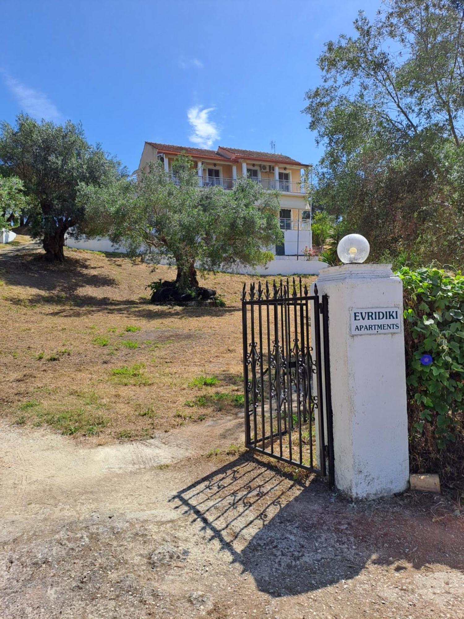 Evridiki Apartments Mesongí Exterior foto